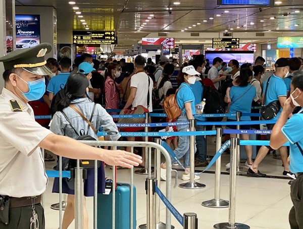 Sân bay Nội Bài sẵn sàng các phương án phục vụ cao điểm nghỉ lễ Quốc khánh 2/9