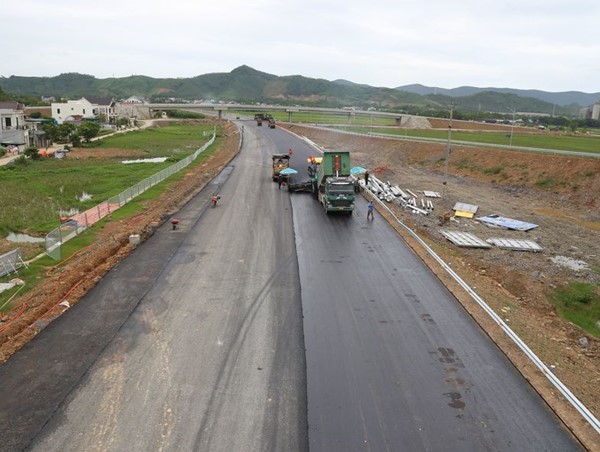 Cao tốc Bắc - Nam: Cuộc cách mạng cho hạ tầng giao thông miền Trung