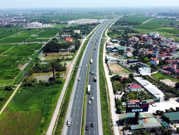 Nghiên cứu đầu tư mở rộng tuyến cao tốc TP Hồ Chí Minh - Trung Lương - Mỹ Thuận theo phương thức PPP