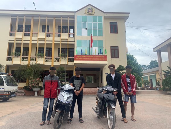 Xử lý các trường hợp bốc đầu xe máy qua video đăng tải trên Facebook