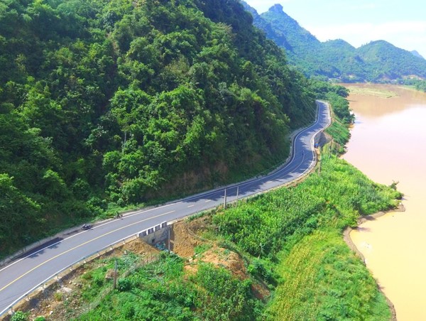 Đề xuất nâng cấp, cải tạo các tuyến quốc lộ kết nối với Bắc Lào và Trung Quốc