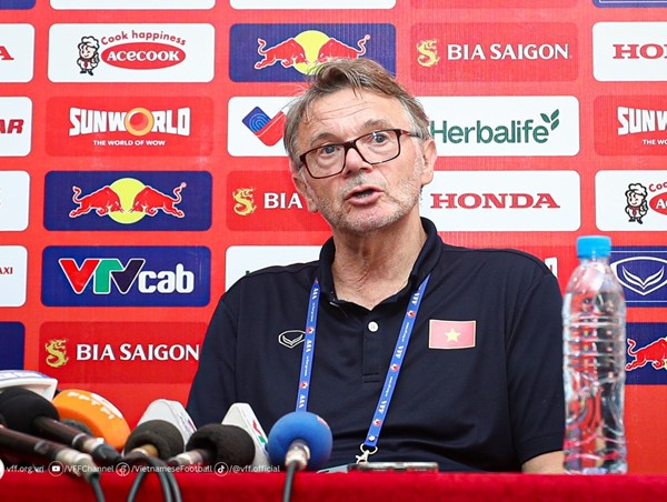 HLV Philippe Troussier: “Đích đến của ĐT Việt Nam là các trận đầu tiên của vòng loại World Cup"
