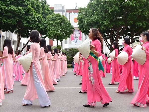 Tổ chức Lễ hội Áo dài Du lịch Hà Nội 2023