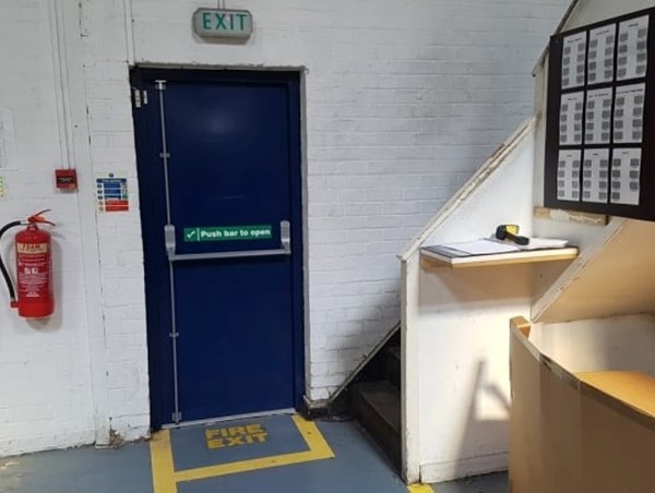 Cách thoát hiểm khi cháy chung cư, nhà cao tầng