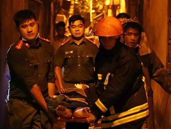 Hà Nội tạm dừng nhiều hoạt động vui chơi, giải trí để tưởng niệm nạn nhân vụ cháy