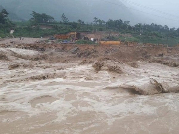 Thời tiết ngày 19/9: Nguy cơ xảy ra lũ quét, sạt lở đất tại khu vực vùng núi phía Bắc