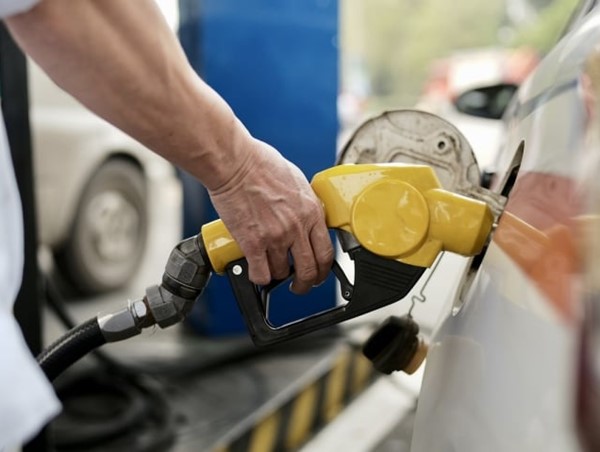 Giá xăng dầu đồng loạt tăng mạnh từ chiều 21/9