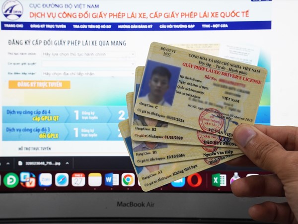 Cả nước đã có khoảng 40.000 hồ sơ cấp đổi giấy phép lái xe trực tuyến 