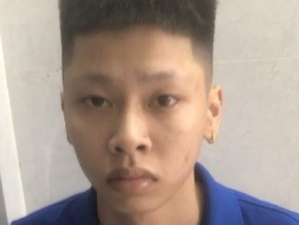 Bắt giữ đối tượng đập phá quán bar trên phố cổ