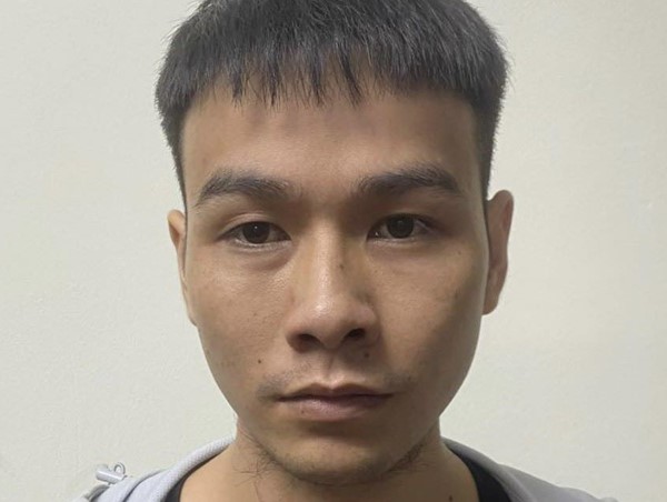 Bắt quả tang nam thanh niên mang cần sa đi bán