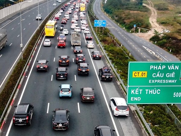 Xem xét tăng phí 4 tuyến đường cao tốc năm 2024