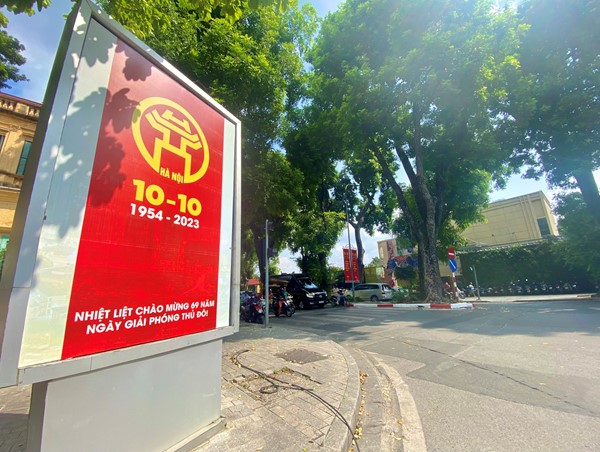 Hà Nội trang hoàng rực rỡ mừng kỷ niệm 69 năm Ngày Giải phóng Thủ đô