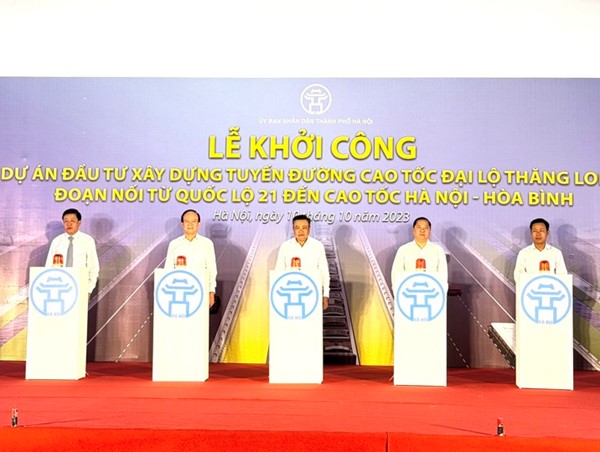 Hà Nội: Khởi công đoạn cuối tuyến đường cao tốc Đại lộ Thăng Long