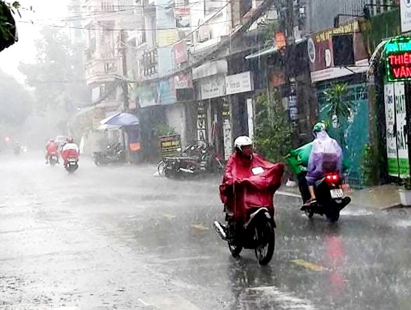 Thời tiết ngày 10/10: Không khí lạnh tăng cường, mưa lớn ở khu vực Trung Bộ, Tây Nguyên và Nam Bộ