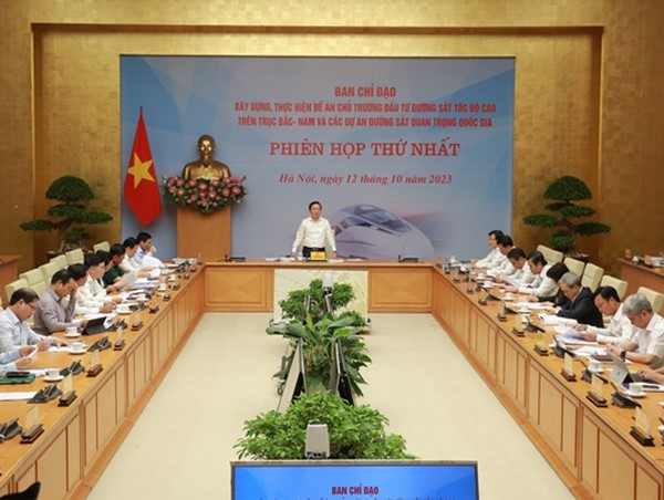 Huy động các chuyên gia góp ý hoàn thiện Đề án đường sắt tốc độ cao Bắc-Nam