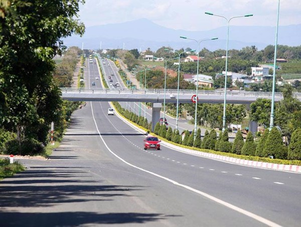 Không thành lập Hội đồng bồi thường, hỗ trợ, tái định cư cao tốc Tân Phú - Liên Khương