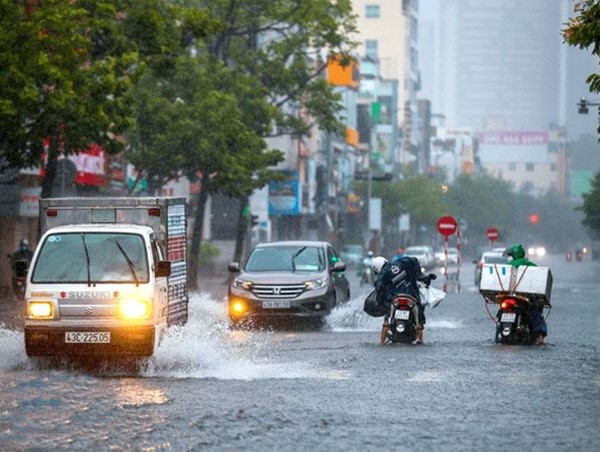Thời tiết ngày 31/10: Mưa lớn diện rộng ở khu vực từ Hà Tĩnh đến Phú Yên