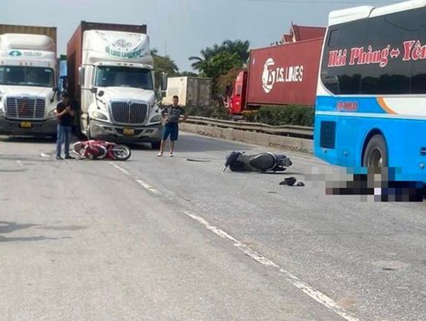 Tai nạn giao thông mới nhất hôm nay (3/11/2023): Ngã xuống đường, nữ sinh lớp 11 bị ô tô cán tử vong