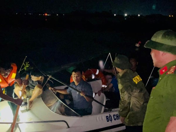 Bộ trưởng Bộ GTVT gửi thư cảm ơn lực lượng chức năng tỉnh Hà Tĩnh kịp thời cứu 9 công nhân trong mưa lũ