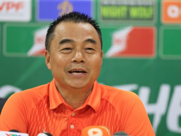 CAHN không được nhận tiền thưởng sau chức vô địch V-League 2023 từ CLB?