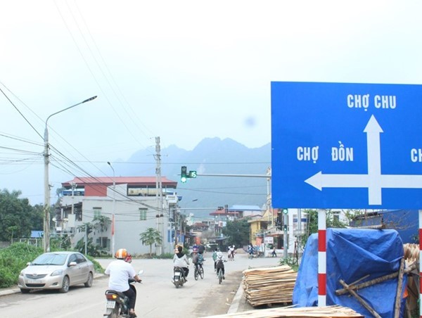 Đề xuất phê duyệt Báo cáo nghiên cứu khả thi đường Hồ Chí Minh đoạn Chợ Chu - Ngã ba Trung Sơn