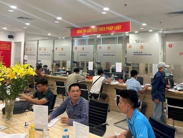 Hà Nội công bố Danh mục 2 thủ tục hành chính lĩnh vực đường bộ