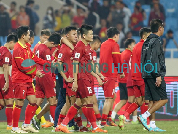 Thủ môn Đặng Văn Lâm: “Thua ở những giây cuối là kết quả rất nghiệt ngã“