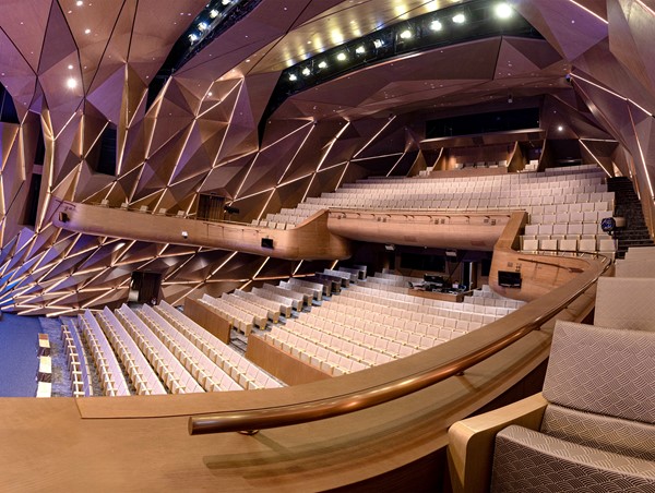 Nhà hát Hồ Gươm lọt danh sách “Top 10 nhà hát opera tuyệt vời nhất thế giới”