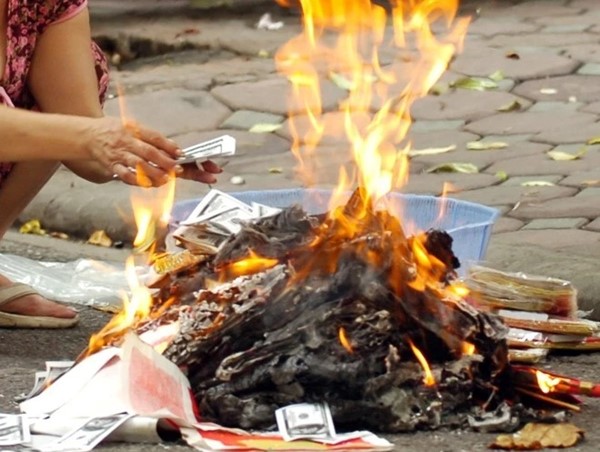 Phòng ngừa nguy cơ cháy, nổ tại các cơ sở văn hóa tâm linh