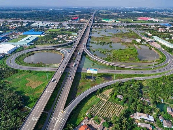 Chính phủ đồng ý kéo dài thời gian bố trí vốn cho 4 dự án giao thông lớn