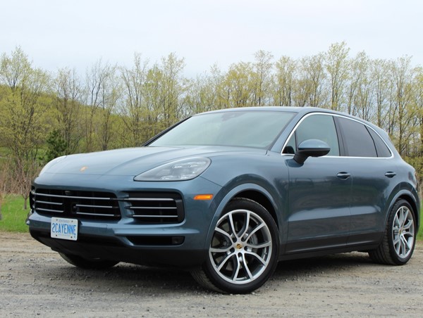 Cập nhật bảng giá xe hãng Porsche tháng 12/2023