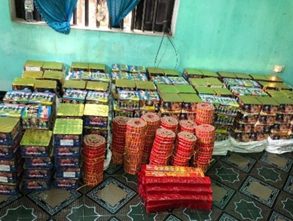 Bắt giữ các đối tượng buôn bán, vận chuyển pháo nổ thu giữ hơn 800 kg pháo