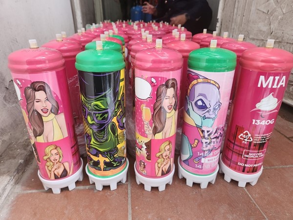 Phát hiện cơ sở kinh doanh hàng chục bình khí N2O nhỏ gọn kiểu dáng mới