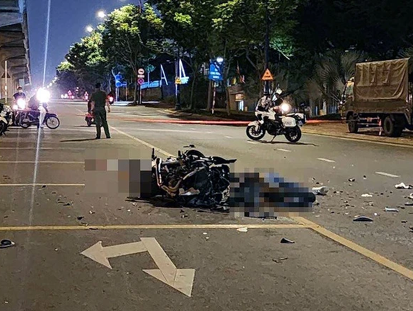 Tai nạn giao thông mới nhất hôm nay (28/1/2024): Mô tô phân khối lớn tông trực diện xe máy, 2 thanh niên tử vong tại chỗ