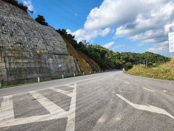 Bộ GTVT phản hồi về việc đầu tư nâng cấp 2 tuyến quốc lộ qua Cao Bằng 