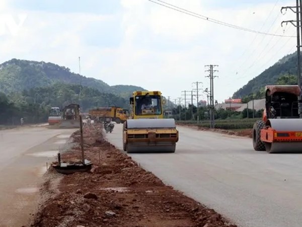  Bộ GTVT phản hồi về việc đầu tư xây dựng mới cầu Đức Hinh