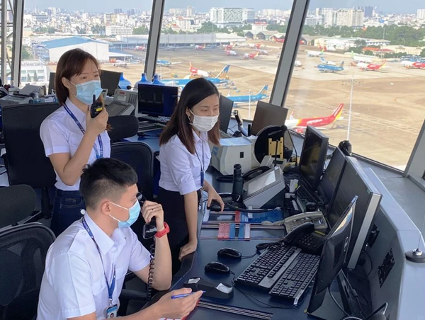 Đề xuất mở rộng đối tượng giám sát viên an toàn lĩnh vực quản lý hoạt động bay