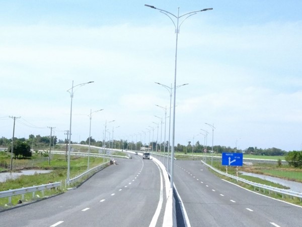 Đẩy nhanh tiến độ triển khai dự án cao tốc Lộ Tẻ - Rạch Sỏi