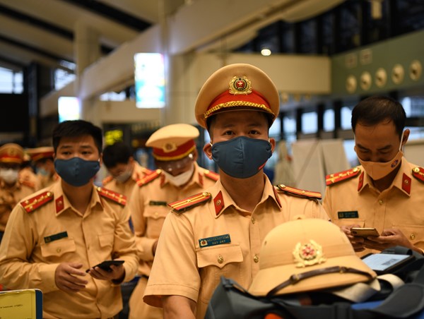 Tăng cường cán bộ, chiến sĩ CSGT hỗ trợ TP Hồ Chí Minh