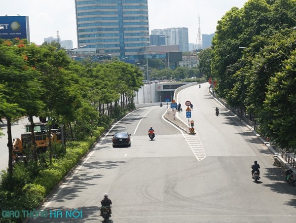 Sau 3 tuần đóng cửa sửa chữa, hầm Kim Liên dần “thay da, đổi thịt”