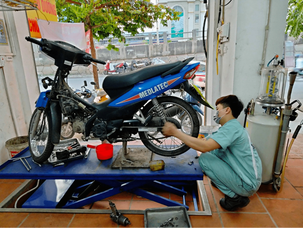 Những thói quen xấu khiến chiếc xe máy bị “tàn phá”