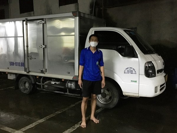 Dùng xe “luồng xanh” đi giải quyết mâu thuẫn cá nhân