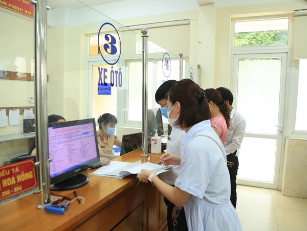 Tạo điều kiện cấp đổi giấy phép lái xe tại địa phương áp dụng Chỉ thị 16