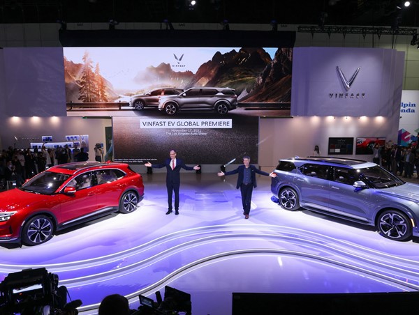 Xe điện Việt Nam ra mắt ở Mỹ, hứa hẹn một tương lai đầy bất ngờ