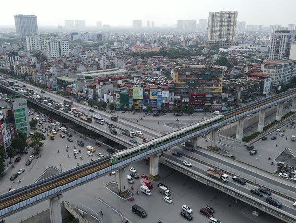 Hà Nội: Tập trung nguồn lực xây dựng hệ thống giao thông văn minh, hiện đại
