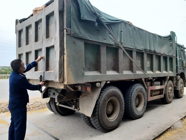 Tăng cường xử lý xe quá tải đang tái diễn ở nhiều tỉnh thành