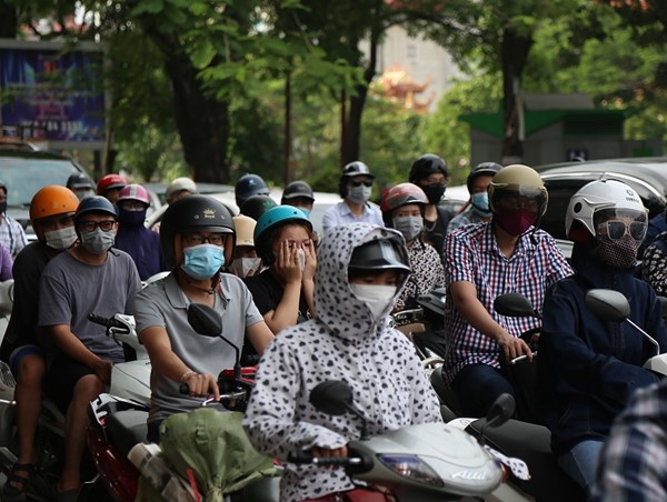 Hà Nội: Tập trung giải quyết 8-10 điểm ùn tắc giao thông trong năm 2022