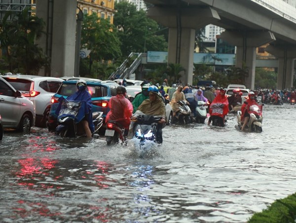 Hà Nội: Thanh tra GTVT chủ động ứng phó với mưa giông