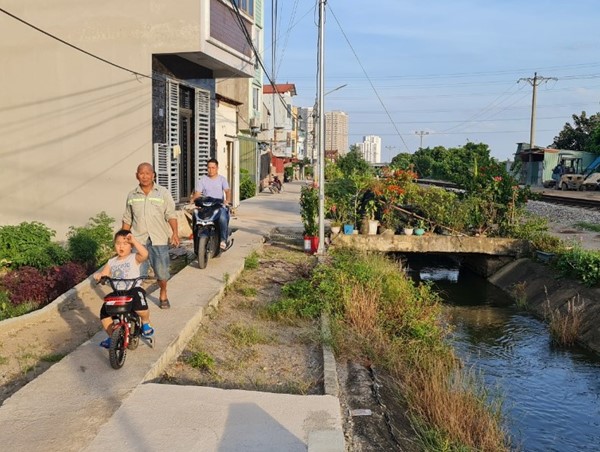 Kỳ lạ con đường độc đạo dài 400m thi công hơn một năm chưa xong