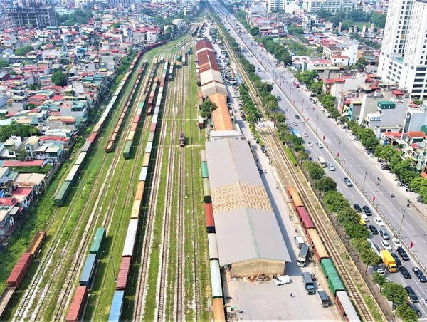 Ngành vận tải đường sắt chuyển mình mạnh mẽ
